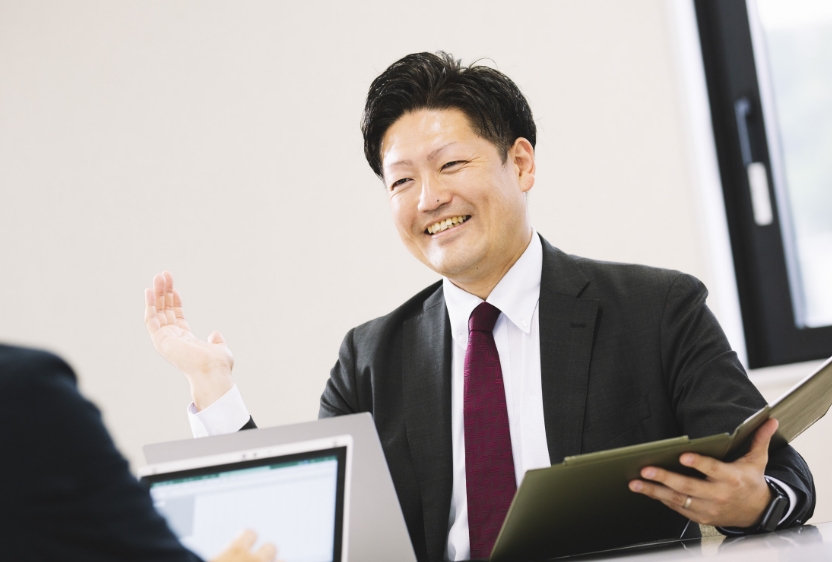 社員B
