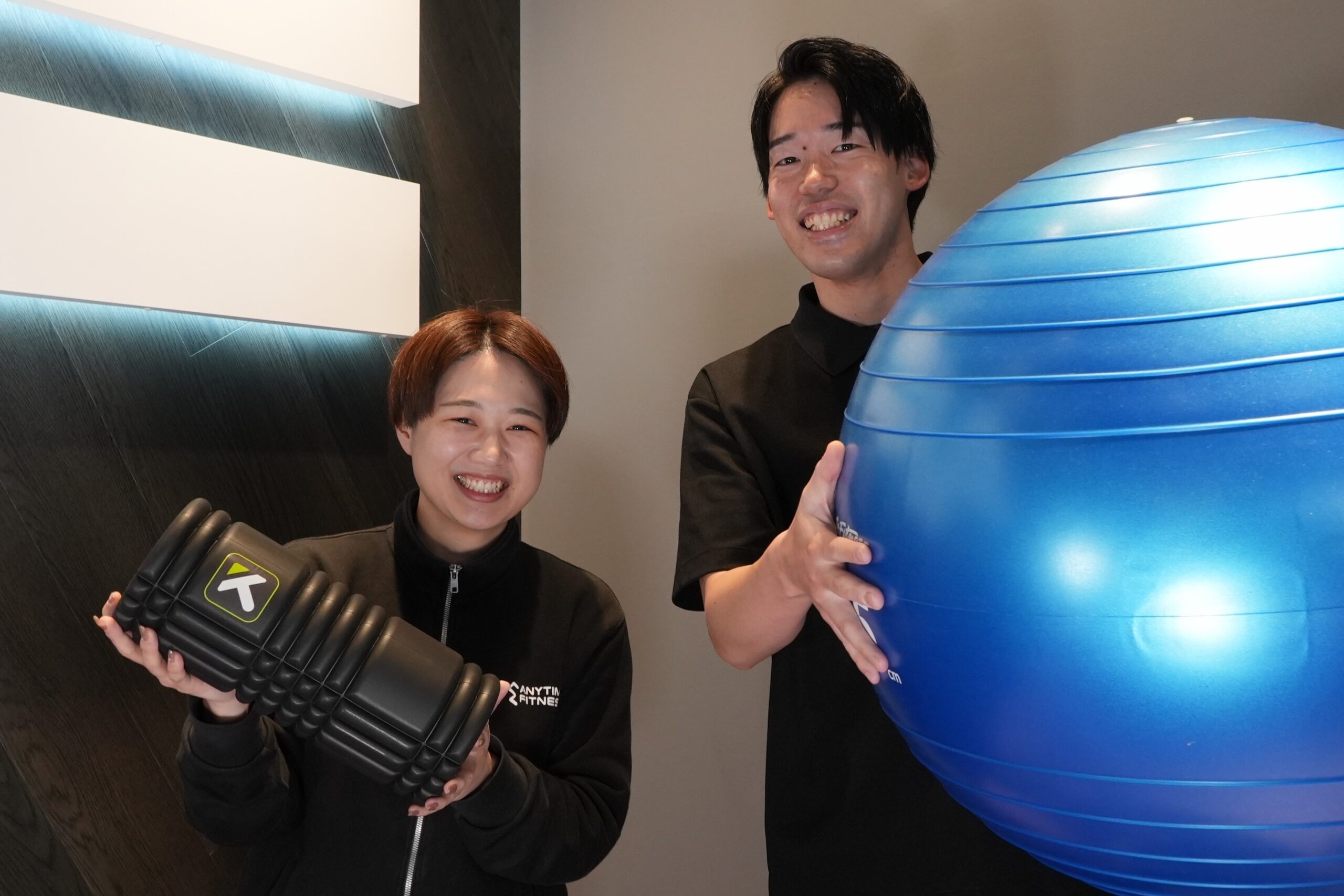 社員C